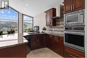 5585 Reid Road - Photo 15