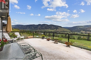 5585 Reid Road - Photo 17