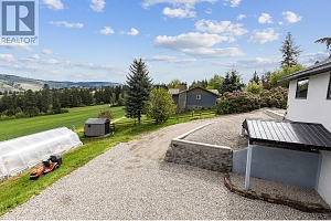 5585 Reid Road - Photo 20