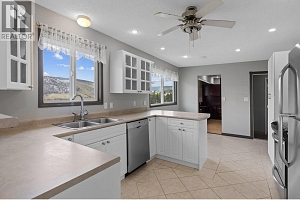 5585 Reid Road - Photo 50