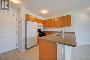 539 Yates Road Unit# 300 - Photo 6