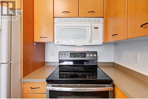 539 Yates Road Unit# 300 - Photo 8