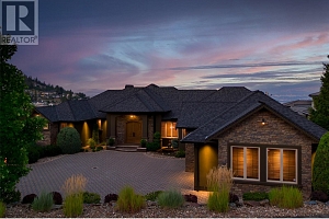 1528 Vineyard Drive - Photo 2