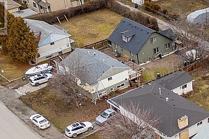 2261 Burnett Street - Photo 10