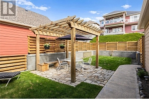 355 McCarren Avenue - Photo 42