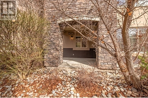 1875 Country Club Drive Unit# 1105 - Photo 10