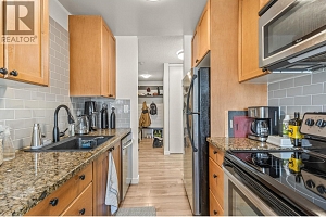 395 Franklyn Road Unit# 304 - Photo 4