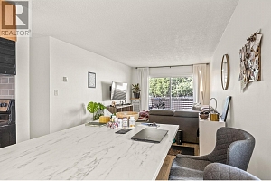 395 Franklyn Road Unit# 304 - Photo 6