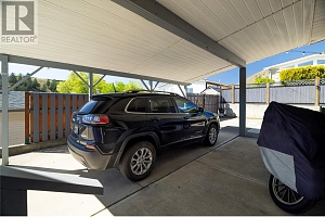 525 Guildford Court - Photo 13