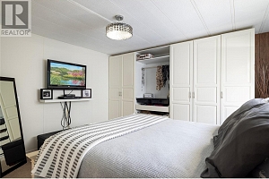 525 Guildford Court - Photo 29