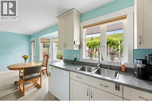 683 Cougar Street - Photo 31