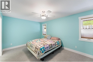 683 Cougar Street - Photo 32