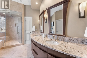 734 Marin Crescent - Photo 32