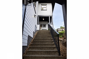 1433 Red Mountain Place - Photo 3
