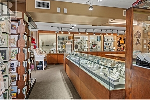 608 Cliff Avenue - Photo 11