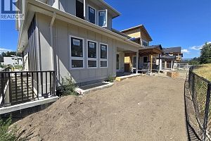 1012 Bull Crescent - Photo 13