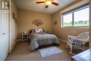 1011 Foothills Court - Photo 39