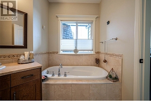 1011 Foothills Court - Photo 44