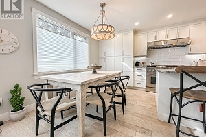 624 Armour Crescent - Photo 15