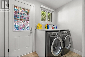 624 Armour Crescent - Photo 34