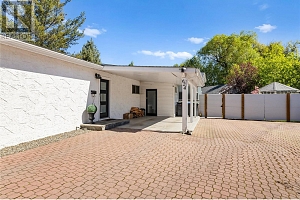 624 Armour Crescent - Photo 48