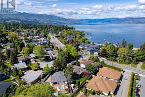 624 Armour Crescent - Photo 53
