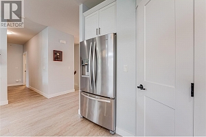 2444 York Avenue Unit# 8 - Photo 10