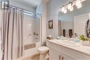 2444 York Avenue Unit# 8 - Photo 21