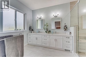 2444 York Avenue Unit# 8 - Photo 28