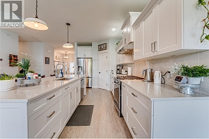 2444 York Avenue Unit# 8 - Photo 9
