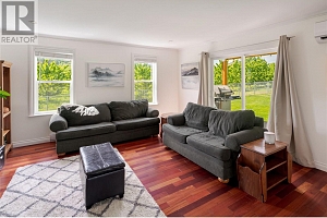 10484 Seaton Road - Photo 10