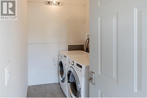 10484 Seaton Road - Photo 40