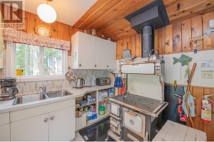 3598 Mabel Lake Road - Photo 13