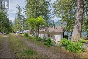 3598 Mabel Lake Road - Photo 6