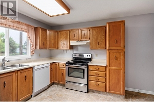 1089 Quesnel Road - Photo 10