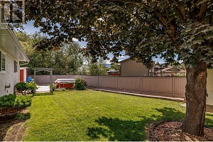 1089 Quesnel Road - Photo 2