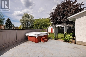 1089 Quesnel Road - Photo 20