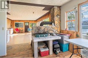 5867 Cosens Bay Road - Photo 11