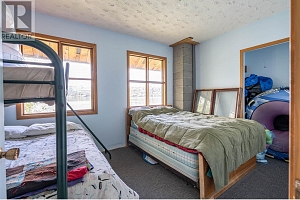 5867 Cosens Bay Road - Photo 18