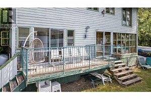 5867 Cosens Bay Road - Photo 8