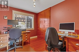 335 Marmot Court - Photo 27