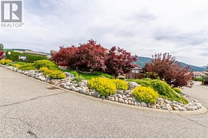 335 Marmot Court - Photo 44