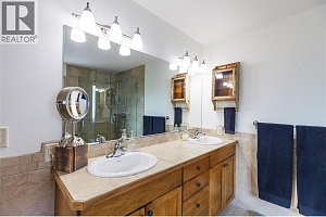 1377 Kendra Court - Photo 28