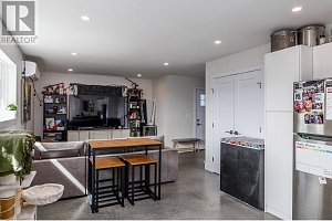 3728 - 3724 Glenway Road - Photo 29