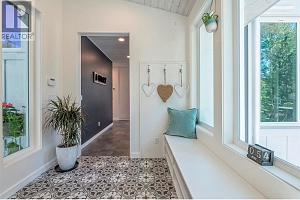 8735 Forsberg Road - Photo 9