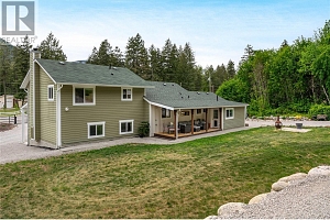 4635 Trepanier Road - Photo 29