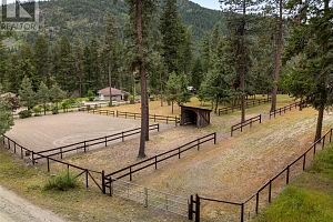 4635 Trepanier Road - Photo 5