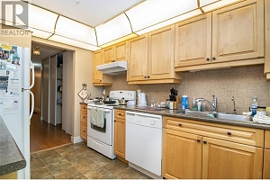 1045 Sutherland Avenue Unit# 115A - Photo 5