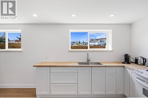 1224 Lawson Avenue - Photo 31