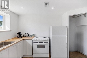 1224 Lawson Avenue - Photo 32